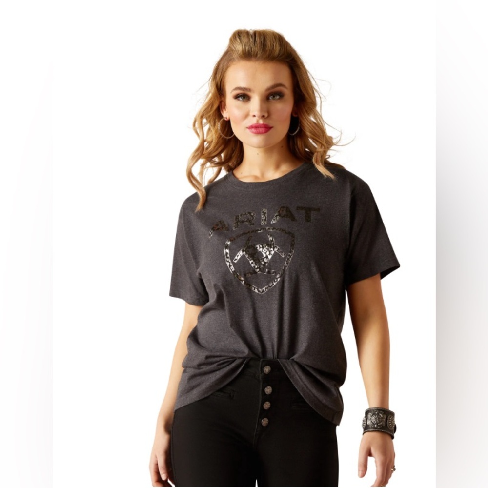 Ariat Ladies Leopard Print Shield Black Heather T-Shirt
NWT
2XL